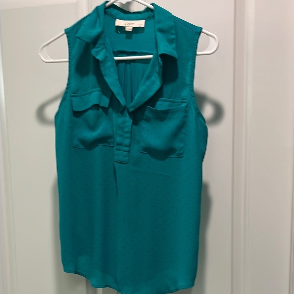 Sleeveless Teal Blouse